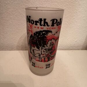 VINTAGE CHRISTMAS GLASS NORTH POLE
DIMENSION IN PHOTO